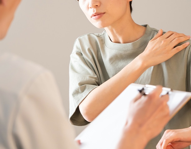 首・肩のお悩みに合わせた<br />オーダーメイド施術